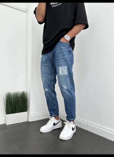 Παντελόνι jean loose fit με εφέ patch